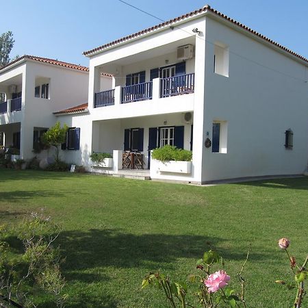 Eressos Ilios Apartments Skála Eresoú Habitación foto