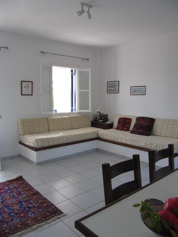 Eressos Ilios Apartments Skála Eresoú Habitación foto
